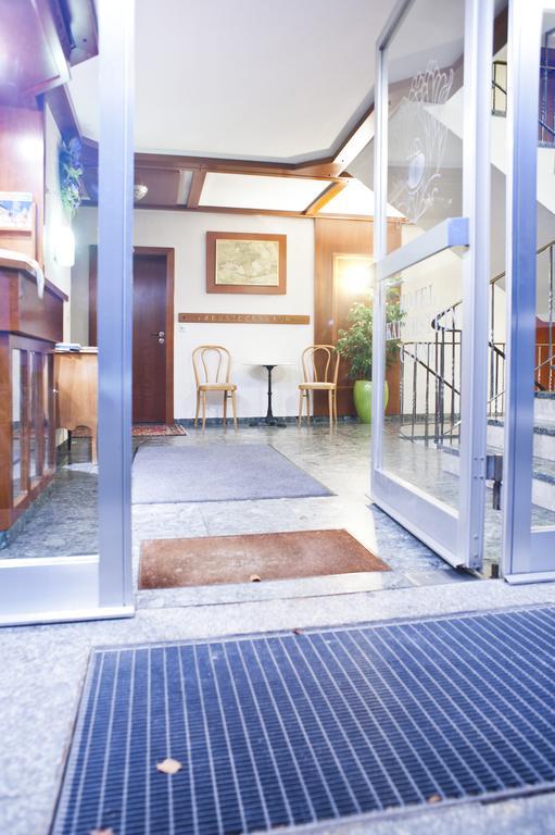 Hotel Kaeferstein Garni Nuremberg Extérieur photo