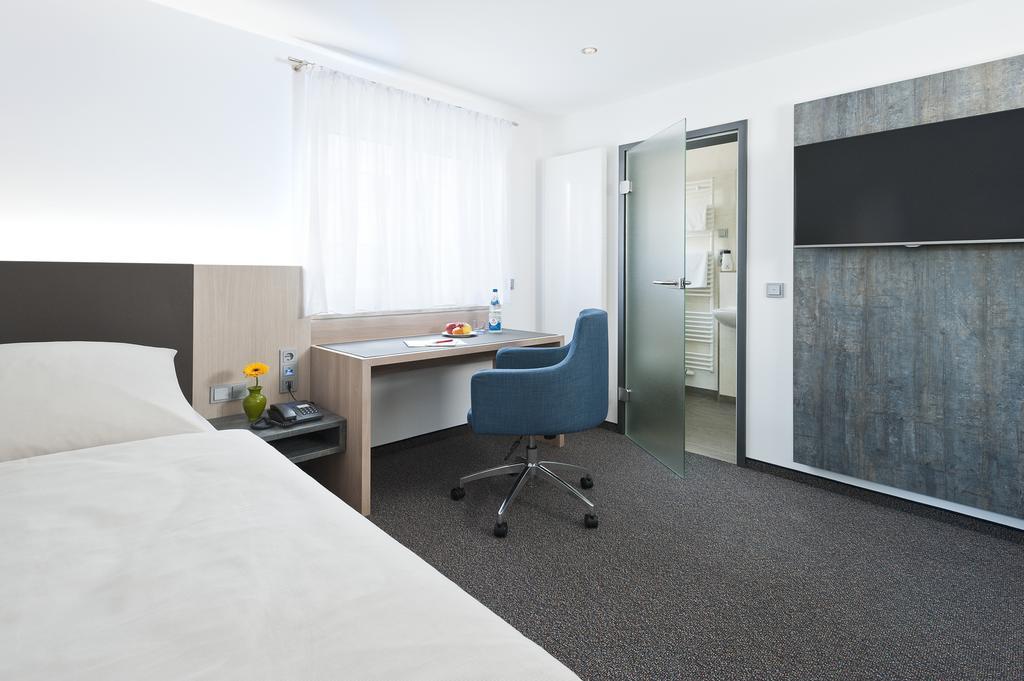 Hotel Kaeferstein Garni Nuremberg Extérieur photo